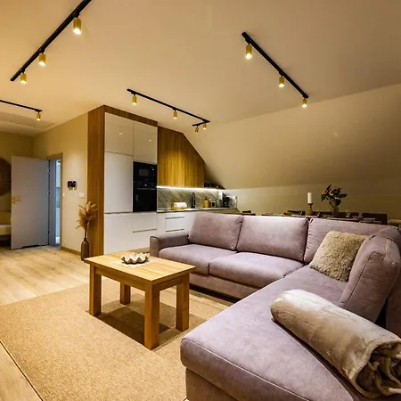 Zlote Piaski Apartman